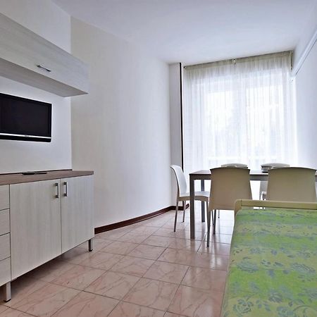 Condominio Luna 1 Lignano Sabbiadoro Ngoại thất bức ảnh